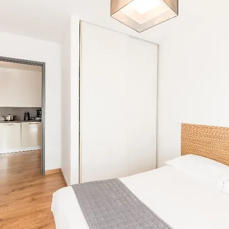 Aparthotel Zenitude Hotel-residences Metropole 3*