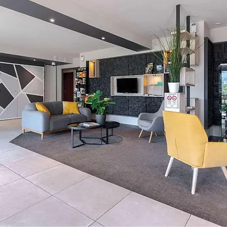 Zenitude Hotel-residences Metropole Aparthotel Nantes